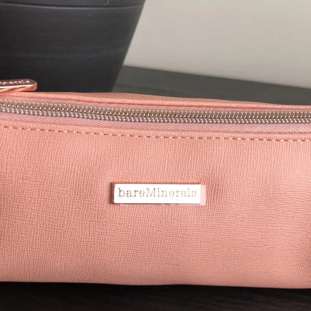 BareMinerals make up bag and bundle - Picture 7 of 8
